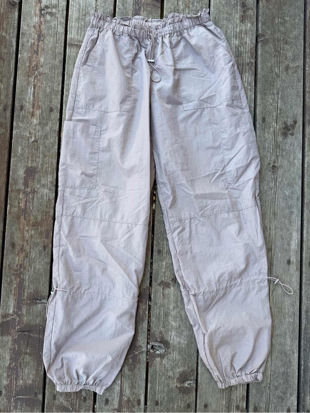 White Fox never blend in cargo pants